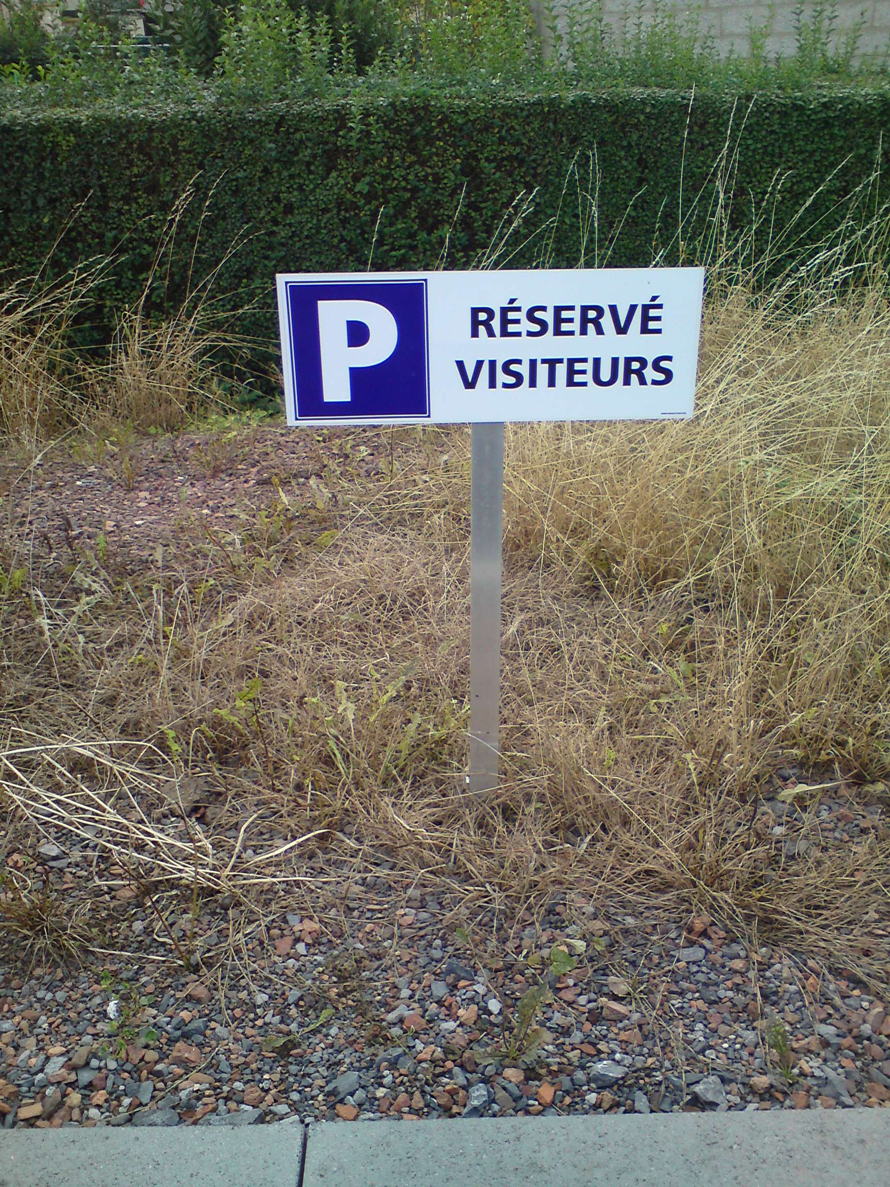 Plaque place de parking sur poteau - Publicart