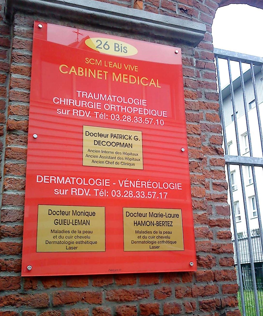 Plaque de cabinet médical