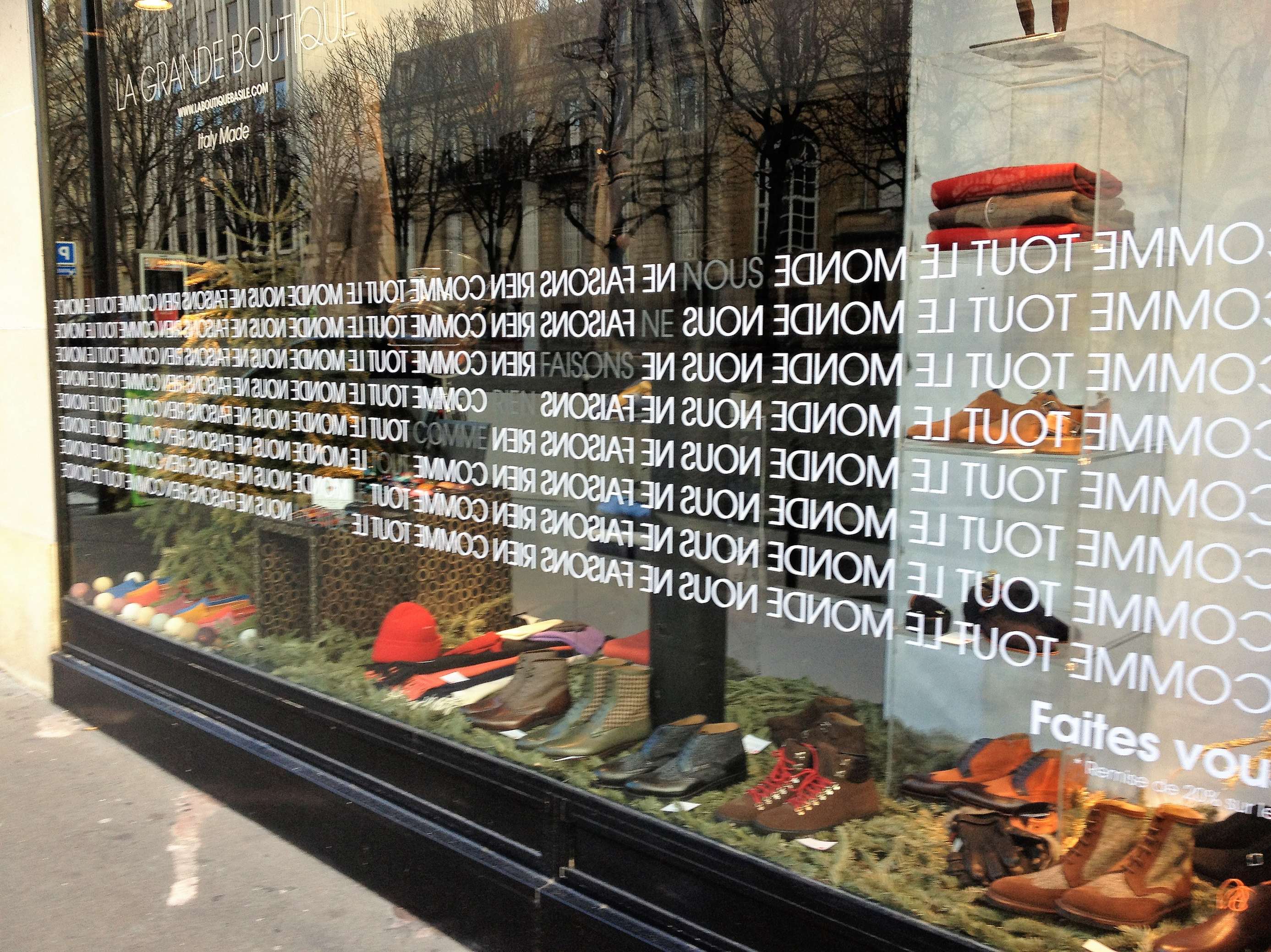 marquage sur vitrine