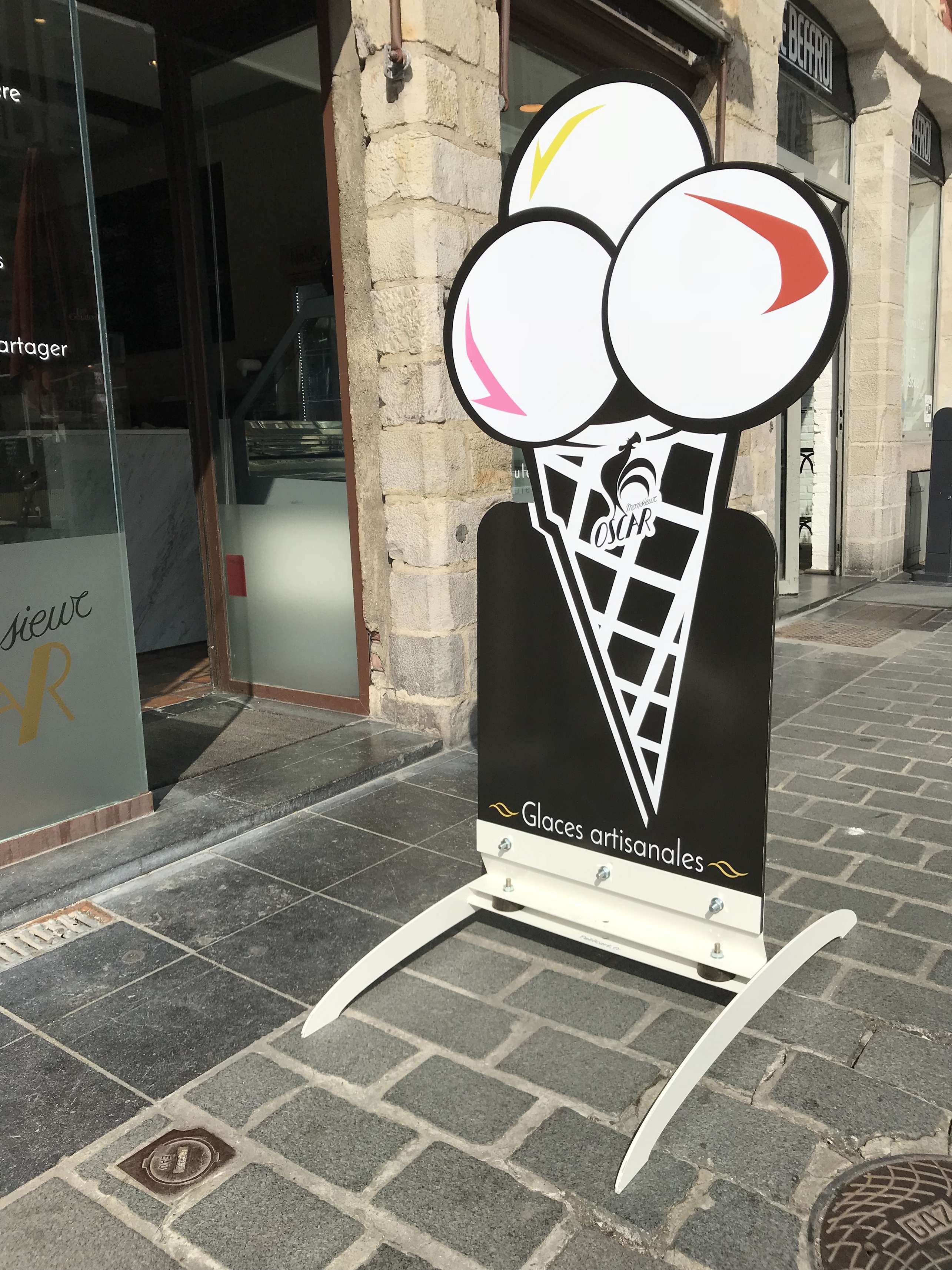 panneau de trottoir sur ressort