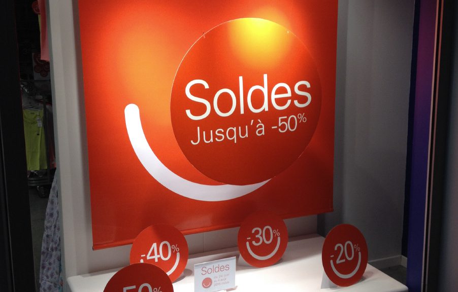 PLV Soldes, personnalisation fournitures,is, impression sur bois, Personnalisation sur bois, Imprimeur sur bois, imprimeur Roubaix, Imprimeur Tourcoing, imprimeur sur bois 59, PLV bois impression, Impression Roubaix, marquage sur bois Roubaix, sérigraphie sur bois, imprimeur sur bois, plv 59